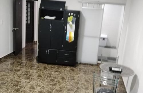 Florencia Casa | Hostal Apartamentos Delgado