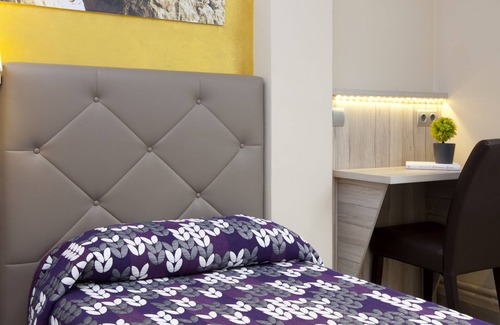 El Poble-sec Casa | Hostal Barcelona