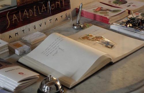 Sant Llorenc Savall Casa | Hostal Cal Pla