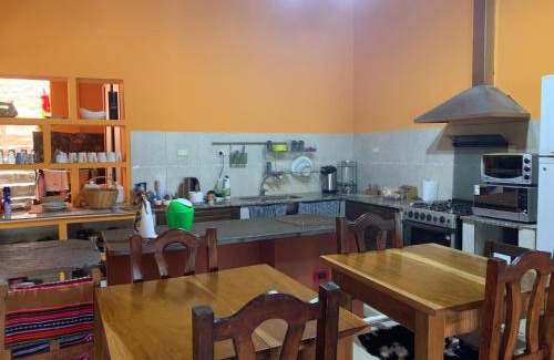 Humahuaca Cama Y Desayuno | Hostal CASA DE PIEDRA