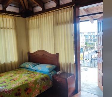 Quito Casa | HOSTAL EL CONFORT QUITO NORTE