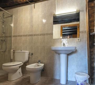 Eugi Casa | Hostal Etxeberri