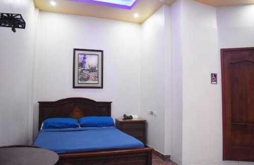 Guayaquil Casa | Hostal Galápagos - Guayaquil