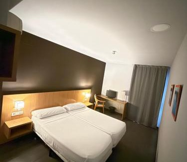 Casco Histórico de Vallecas Hotel | Hostal Mediterranea