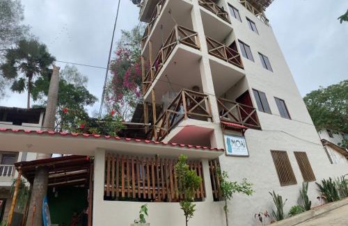 Montañita Hostal | Hostal moai