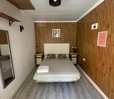 Alfara de Carles Casa | Hostal Restaurante de Montaña Pous de la neu