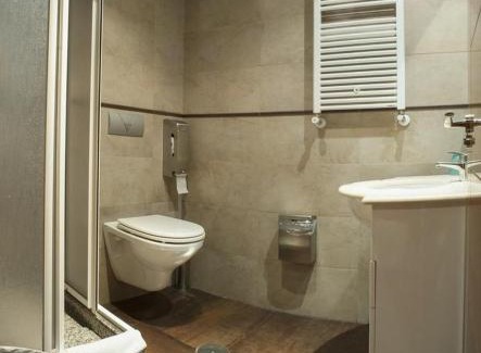 Cuenca Casa | Hostal Rual