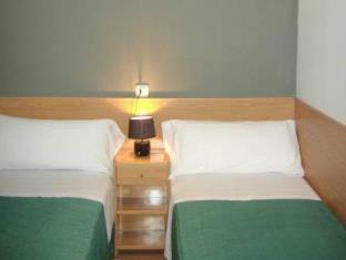Embajadores Casa | Hostal Zabala