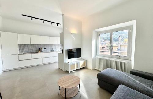 Finale Pia Apartamento | Hostdomus - White House-private bike room