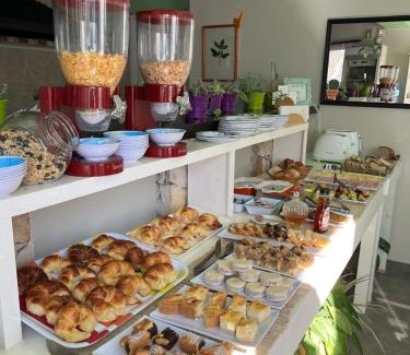 Villa Gesell Hotel | Hostería Magnolia