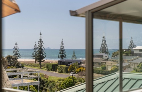 Onemana Casa | Hosts on the Coast Oarsome in Onemana