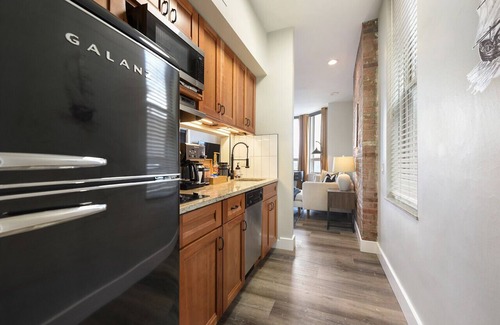 Mount Washington Apartamento | ★ HostWise Stays ★ On Grandview Ave, Spectacular Views with a King Bed