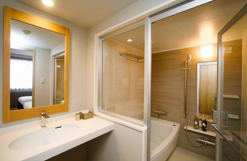 Ueno Hotel | Hot Cross Point SANTA MONICA