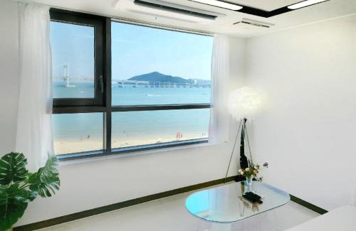 Suyeong-Gu Apartamento | Hot place