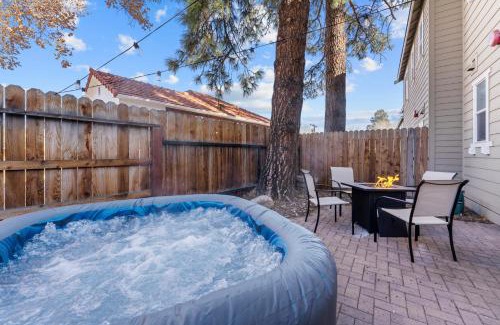 Old Southwest Apartamento | Hot Tub FirePit Patio Walk To MidTown Downtown