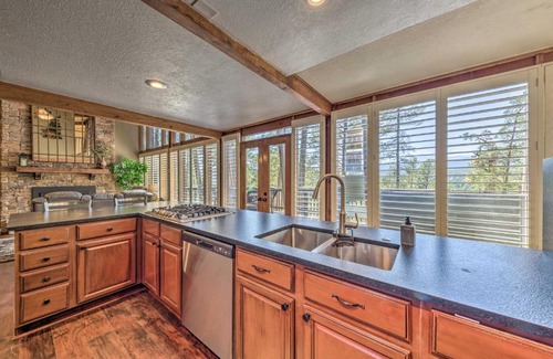 Ruidoso Casa | Hot Tub, Game Room and Sauna Ruidoso Hideaway!