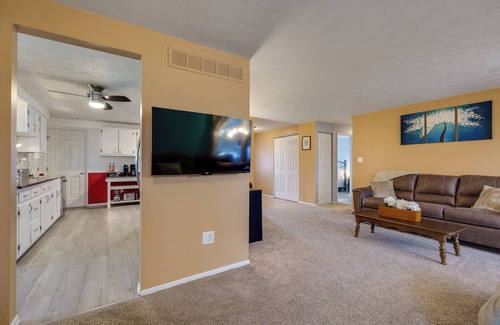 Riverside Casa | Hot Tub | Game Room | Near WPAFB & USAF Museum