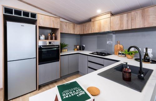 St. Andrews Casa | Hot Tub Lodge, Victory Liberte 103