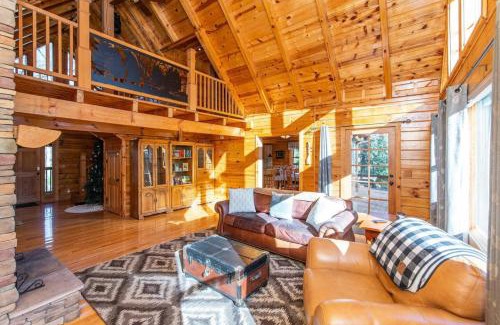 Pine Ridge Casa | Hot Tub - Mill Creek Point - Red River Gorge KY