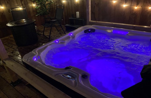 Lewisporte Casa | Hot tub Oasis located in Lewisporte, NL