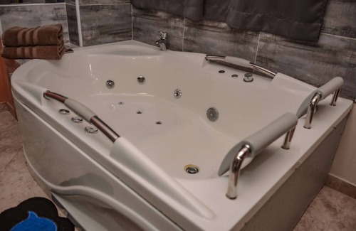 Astorga Apartamento | Hot tub studio Ground floor AC