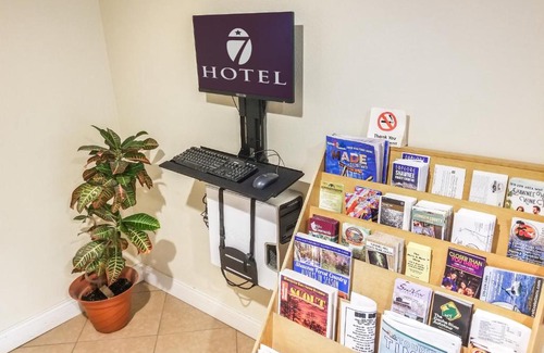 Vienna Hotel | Hotel 7 Inn Vienna