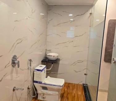 Tathawade Hotel | Hotel Aaditya Inn