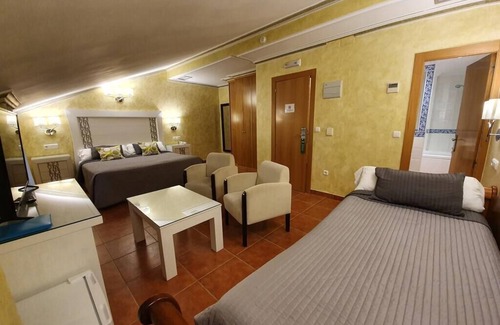 Burgos Hotel | Hotel Abadía Camino Santiago