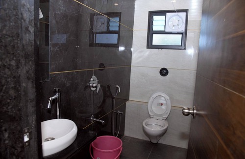 Abu Road Hotel | HOTEL ABU INN