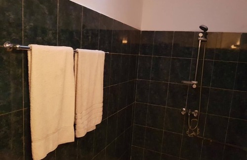 Littoral Department Hotel | Hotel Acropole