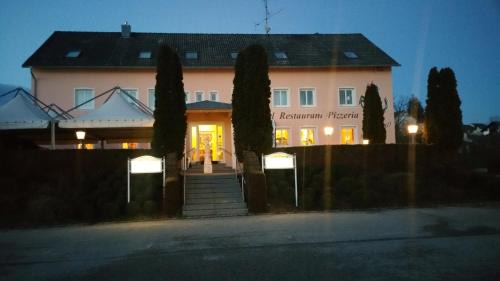 Arnstorf Hotel | Hotel Al Cavallino
