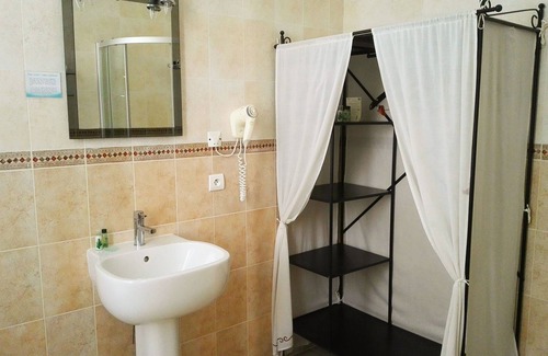 Cannes Hotel | Hotel Alexandre III