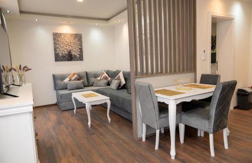 Konjic Apartamento | Hotel Alibabin Raj