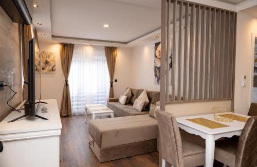 Konjic Apartamento | Hotel Alibabin Raj