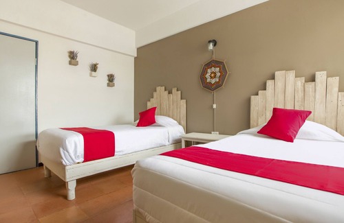 Chihuahua Hotel | Hotel Allende 104