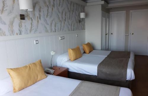 La Coruna Hotel | Hotel Almirante