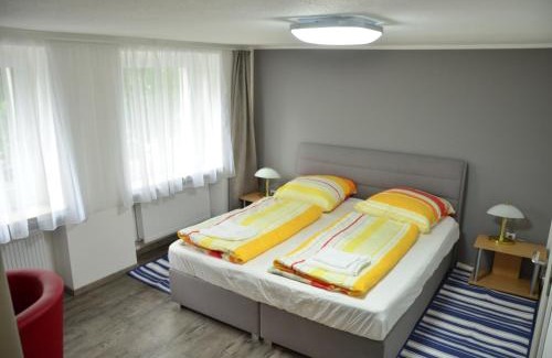 Schloß Neuhaus Hotel | Hotel am Schloss