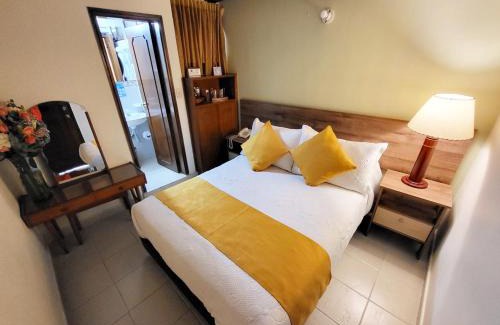 La Candelaria Hotel | Hotel Ambala Bogota Colonial