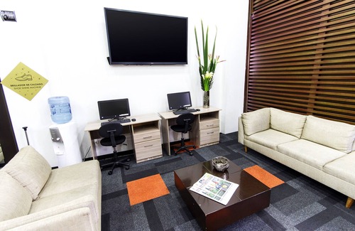 Quinta Paredes Hotel | Hotel American Visa Tower