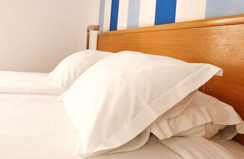 Machico Hotel | Hotel Amparo