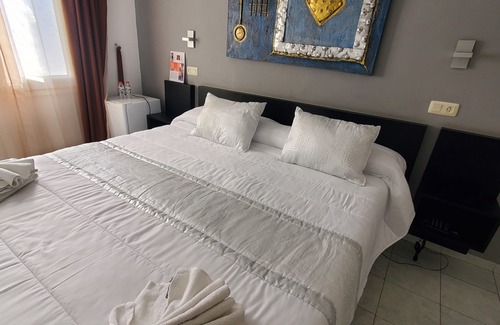 Empuriabrava Hotel | Hotel Ampuria Inn