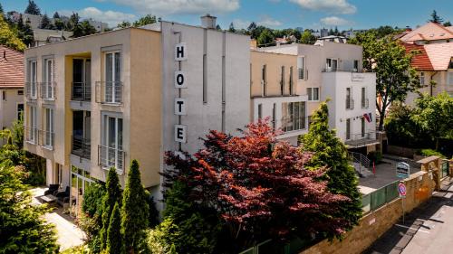 Old Town Hotel | Hotel ANTARES