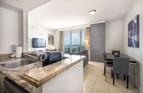 Coconut Grove Hotel | Hotel Arya, BW Premier Collection