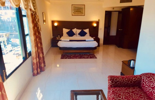 Shimla Hotel | Hotel Asia The Dawn