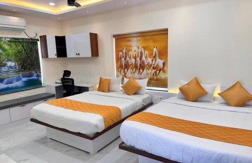 Gachibowli Hotel | Hotel Aurora Bliss