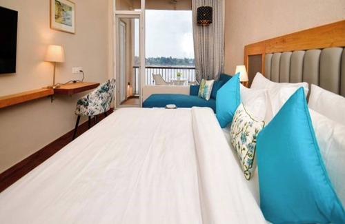 Varanasi Hotel | Hotel Aviral Ganga