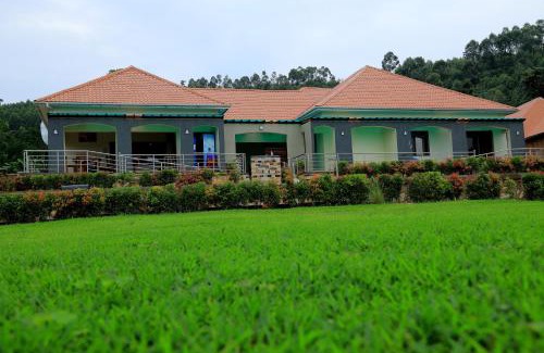 Nakaseke Hotel | Hotel Bafana International