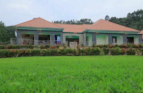 Nakaseke Hotel | Hotel Bafana International