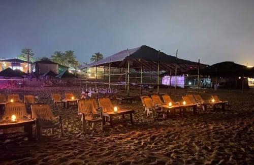 Saunta Vaddo Casa | Hotel Baga Sea White