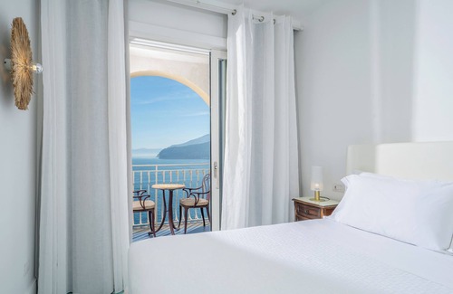Sorrento Hotel | Hotel Belair